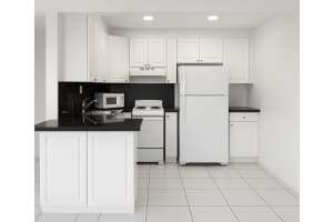 17350 Nw 68th Ave 300-118a, Hialeah