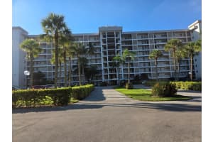 3150 N Palm Aire Dr 805, Pompano Beach