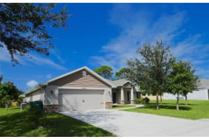 2112 Se Holland Street, Port Saint Lucie 2112 Se Holland Street, Port Saint Lucie