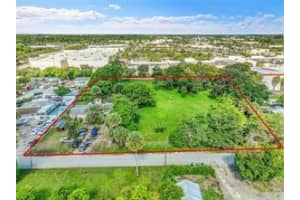 1865 Donnell Rd, West Palm Beach