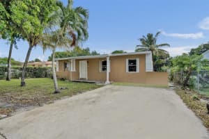 1318 Nw 11th Pl, Fort Lauderdale