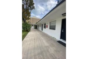 400 Se 9th Ct 1, Hallandale Beach