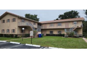 8606 Nw 35th Street 5, Coral Springs