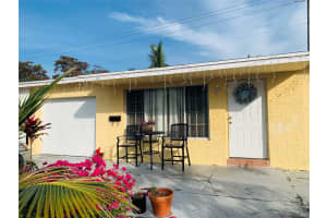 6231 Sw 8th Street, North Lauderdale