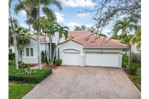 900 Nw 123rd Drive, Coral Springs