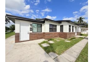 53 Ne 16th Place 1, Fort Lauderdale