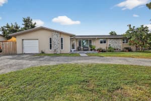 1910 Sw 98th Terrace, Miramar