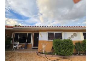 4955 Nw 178th Ter, Miami Gardens