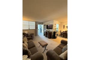 3180 Holiday Springs Boulevard 211, Pompano Beach