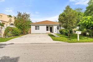141 Nw 12th St, Pompano Beach