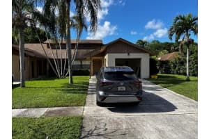 12449 Guilford Way, Wellington