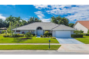 10180 Silver Lake Drive, Boca Raton