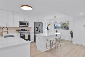 15461 Pembridge 112 Drive 112, Delray Beach