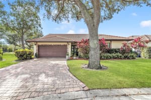 10940 Cypress Run Circle, Coral Springs