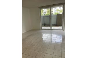 10000 Nw 80th Court 2163, Hialeah Gardens