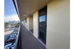 2601 Ne 14th Street Cswy 535, Pompano Beach