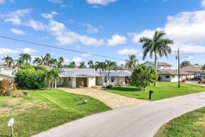 5805 Sw 1st Place, Cape Coral