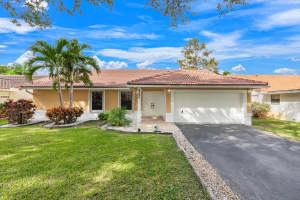 2326 Nw 96th Way, Coral Springs