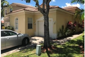 1056 Ne 39th Avenue, Homestead