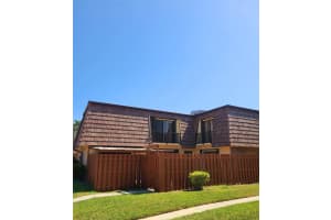 912 Springdale Circle 912, Palm Springs