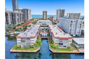 2081 S Ocean Drive 208, Hallandale Beach