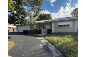 1424 Se 12th Ave, Deerfield Beach