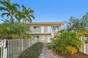 1424 Holly Heights Drive 1, Fort Lauderdale