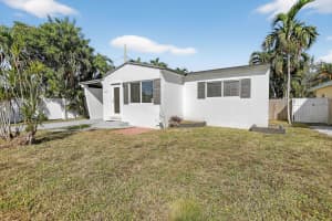 642 Sw 11th Street, Hallandale Beach