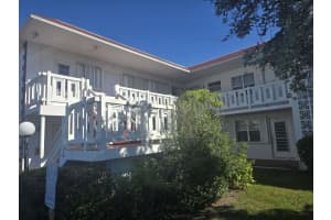 1320 Nw 43rd Terrace, Lauderhill