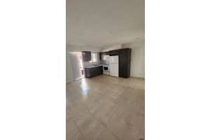 2545 Taft St 208, Hollywood