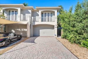 837 Sw 11 Ct, Fort Lauderdale