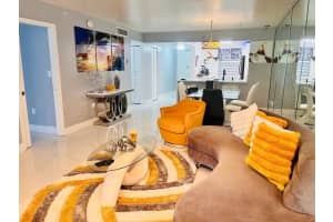 3910 Inverrary Boulevard 203b, Lauderhill