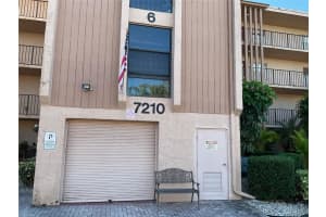 7210 Lake Circle Drive 404, Margate