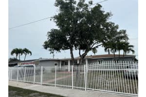 18001 Nw 44th Avenue, Miami Gardens