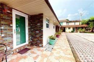 1901 Pierce St 1, Hollywood