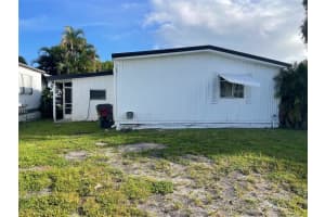 2120 Sw 51st Ct, Fort Lauderdale