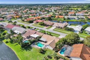 9215 Sun Pointe Dr, Boynton Beach