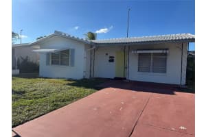 4949 Nw 48th Way, Tamarac