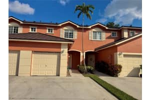 1007 Nw 100th Avenue 1007, Pembroke Pines