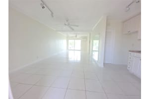 2131 Ne 42nd Court 209e, Lighthouse Point