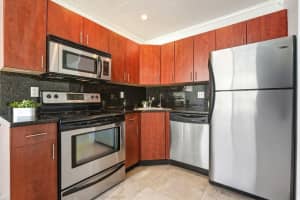 1856 Ne 46th Street F7, Fort Lauderdale