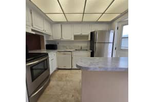 2301 Ne 14th Street Cswy 303w, Pompano Beach