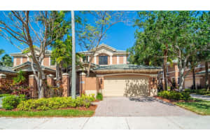 2877 Kinsington Circle 2877, Fort Lauderdale