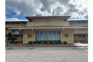 1050 E Sample Road 209, Pompano Beach