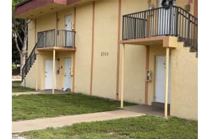 2964 Nw 55th Avenue 1a, Lauderhill