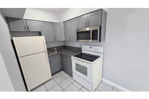 2501 Pierce St 12-a, Hollywood