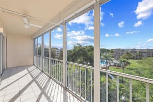 4650 Washington Street 504, Hollywood