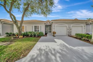 4746 Sw 12th Place, Deerfield Beach
