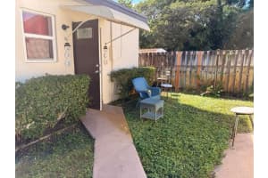 126 Se 10th St, Hallandale Beach 126 Se 10th St, Hallandale Beach