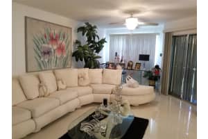 650 Sw 138th Ave 102, Pembroke Pines